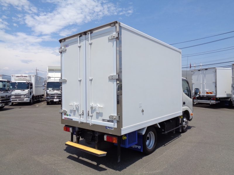 日野 小型トラック 冷凍車低温(スタンバイ付)5ｔ未満 画像